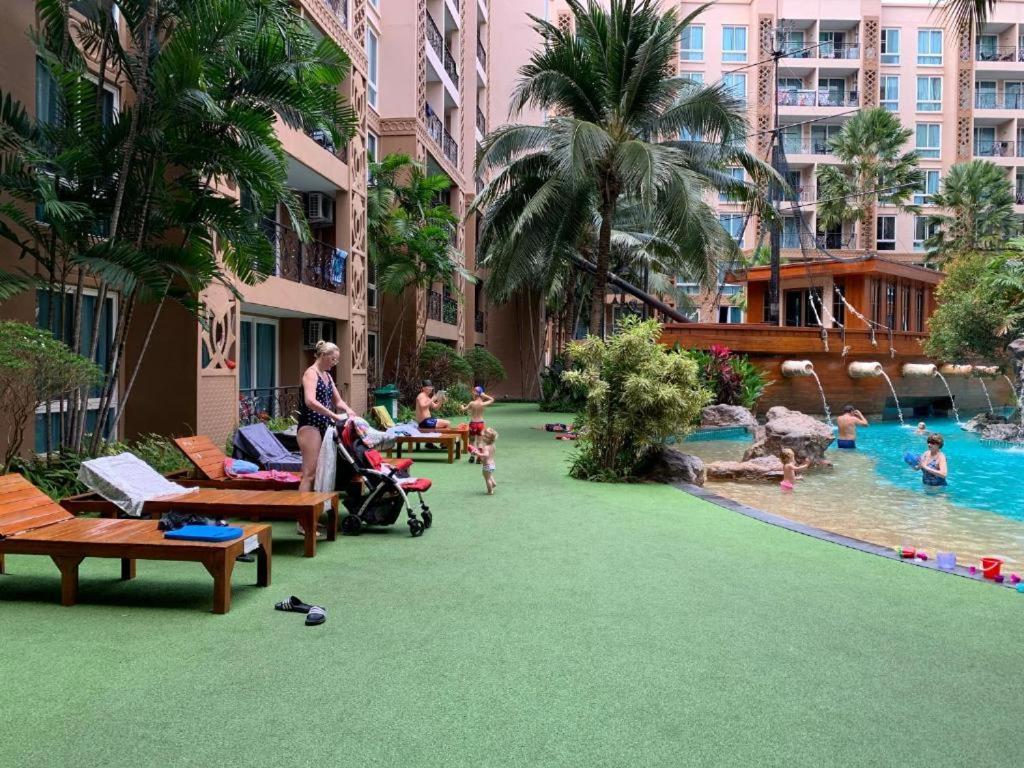 Atlantis Pattaya Wifi High Speed 公寓 乔木提恩海滩