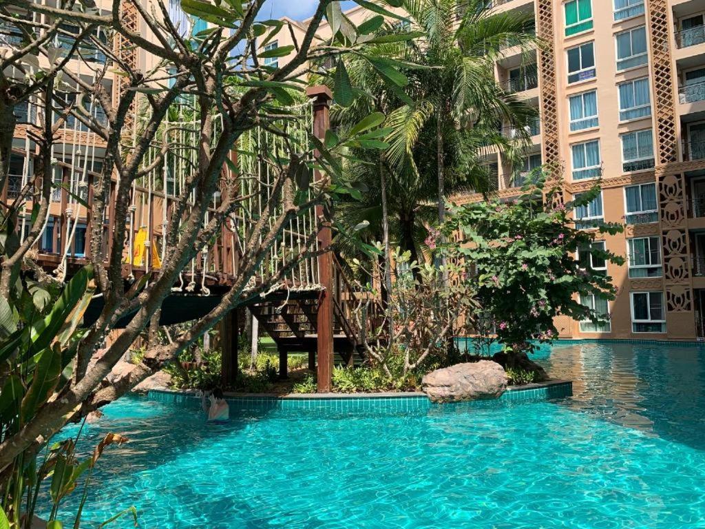 公寓 Atlantis Pattaya Wifi High Speed